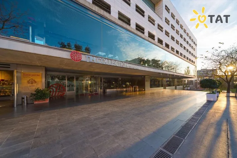 Фото отеля NH Constanza 4* Barselona Spānija ārpuse un baseini