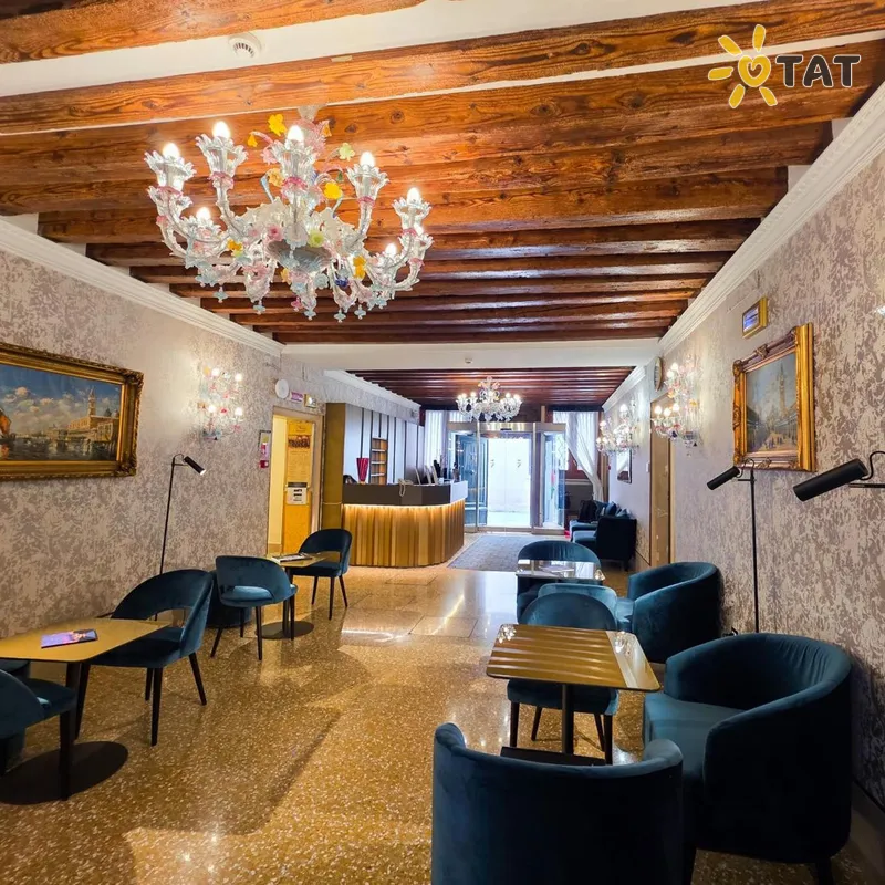 Фото отеля Al Duca Di Venezia Hotel 3* Venecija Italija fojė ir interjeras
