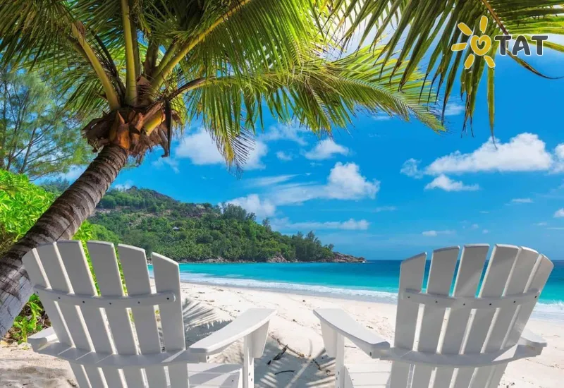 Фото отеля Royale Suites by Arc Royal Luxury Apts 4* par. Mahe Seišelu salas ārpuse un baseini