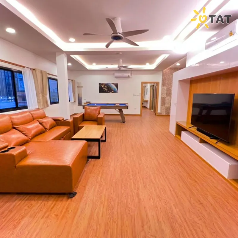 Фото отеля The Lodge Pattaya by ZU 3* Паттайя Таиланд экстерьер и бассейны