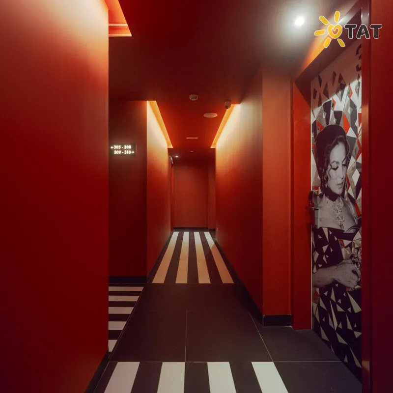 Фото отеля DormirDCine Alicante 4* Коста Бланка Испания лобби и интерьер