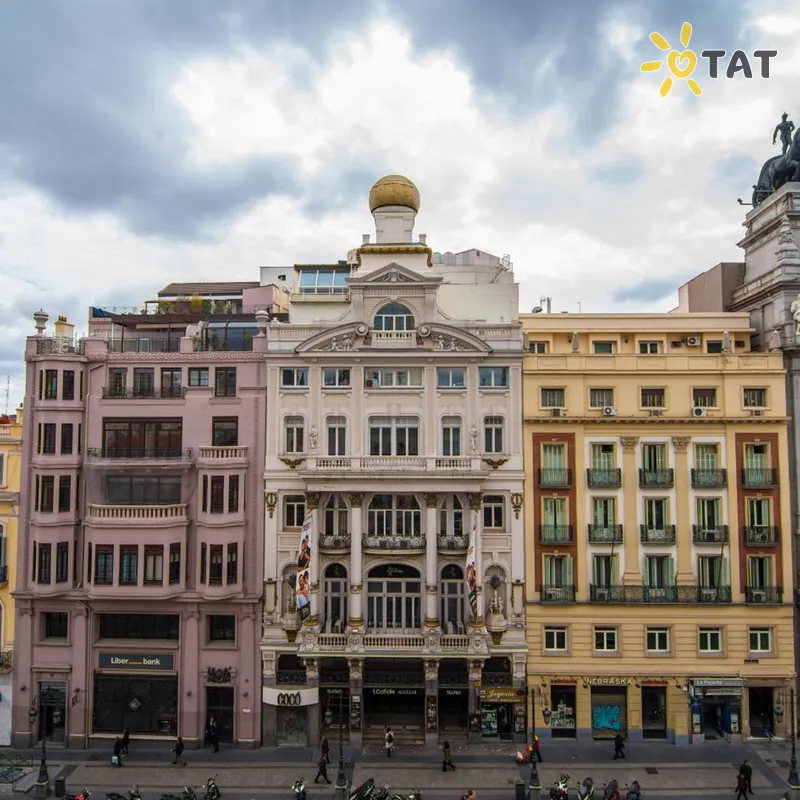 Фото отеля Petit Palace Alcalа 4* Мадрид Испания экстерьер и бассейны