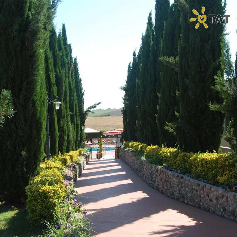 Фото отеля Fattoria Belvedere Hotel 4* Тоскана Италия экстерьер и бассейны