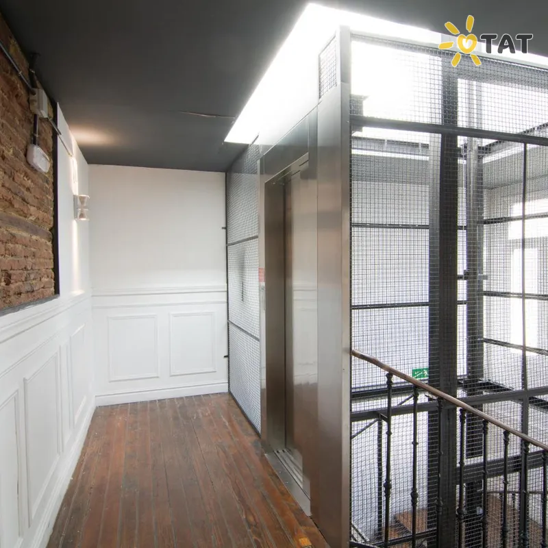 Фото отеля Petit Palace Arenal 3* Madridas Ispanija išorė ir baseinai