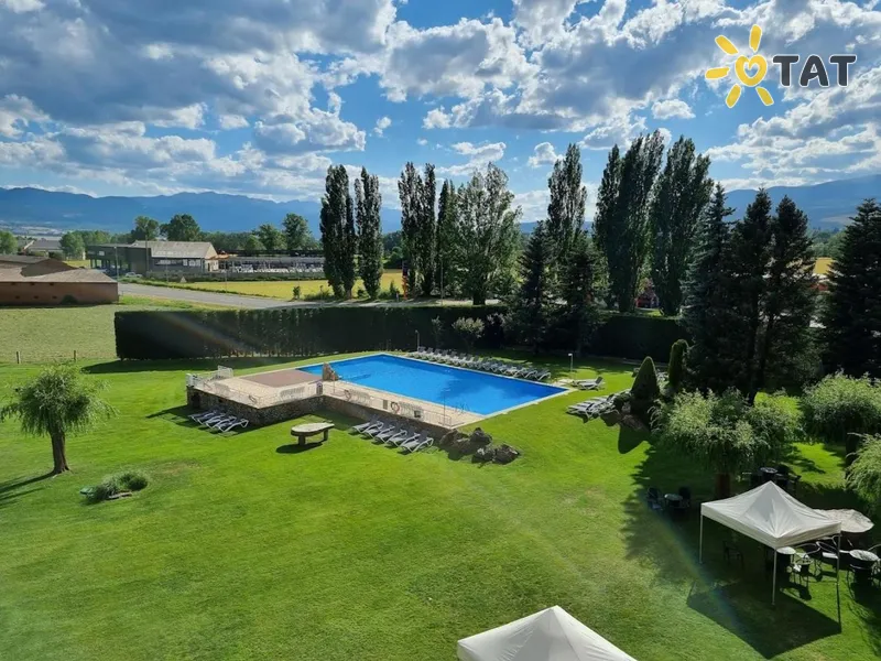 Фото отеля Puigcerda Park Hotel 3* Барселона Испания экстерьер и бассейны