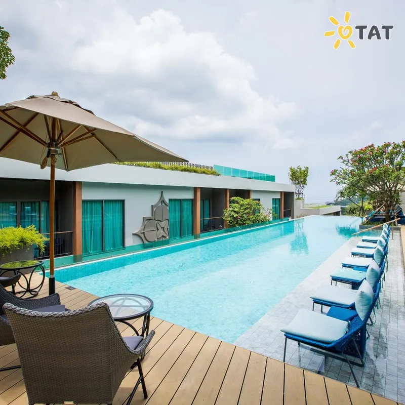 Фото отеля Fusion Suites Phuket Patong 5* о. Пхукет Таиланд экстерьер и бассейны