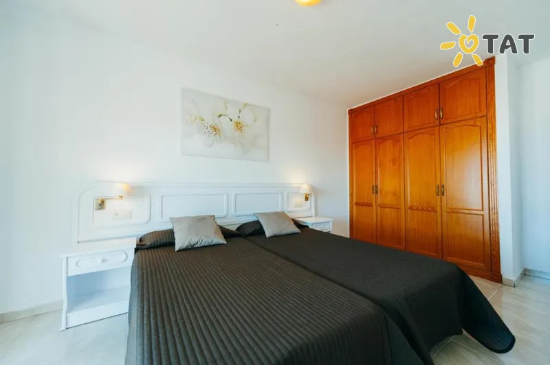 Фото отеля Neptuno Aparthotel 3* par. Tenerife (Kanārijas) Spānija cipariem