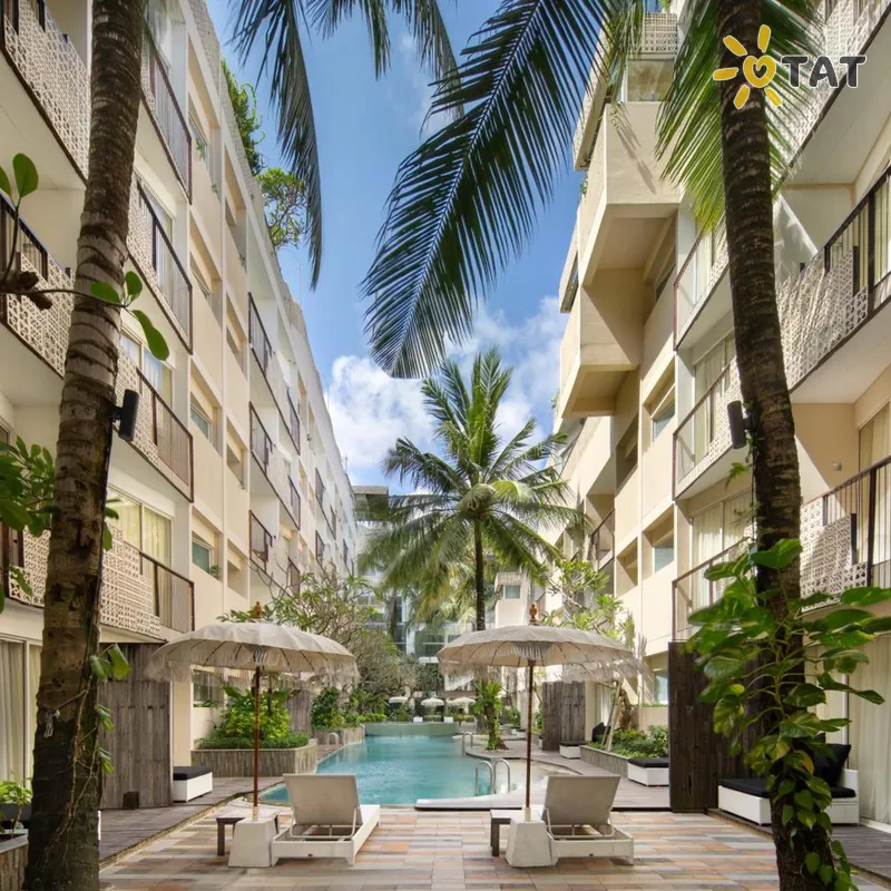 Фото отеля Akmani Legian Hotel 4* Кута (о. Бали) Индонезия экстерьер и бассейны