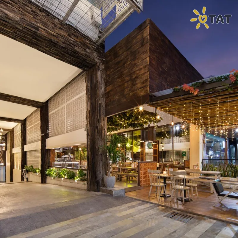 Фото отеля Akmani Legian Hotel 4* Кута (о. Бали) Индонезия экстерьер и бассейны