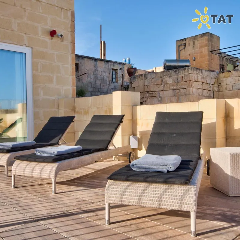 Фото отеля 66 Saint Paul's 4* Valleta Malta ārpuse un baseini