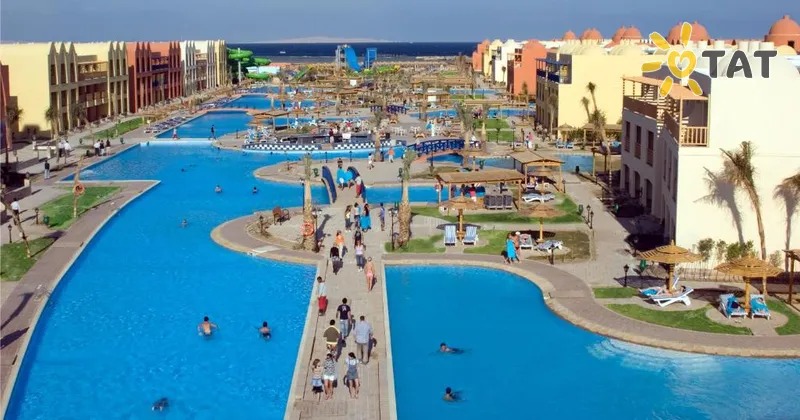 Фото отеля Titanic Beach Spa & Aqua Park 5* Хургада Египет экстерьер и бассейны