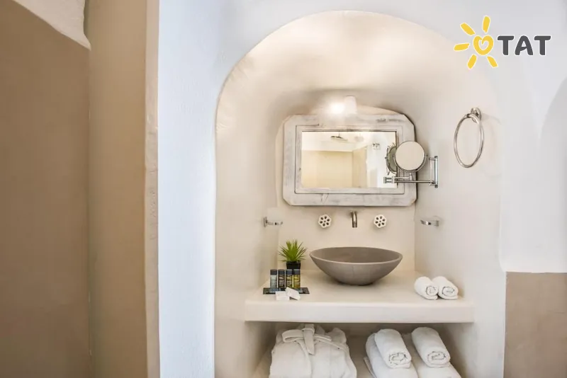 Фото отеля On The Rocks 4* Santorini Graikija numeriai