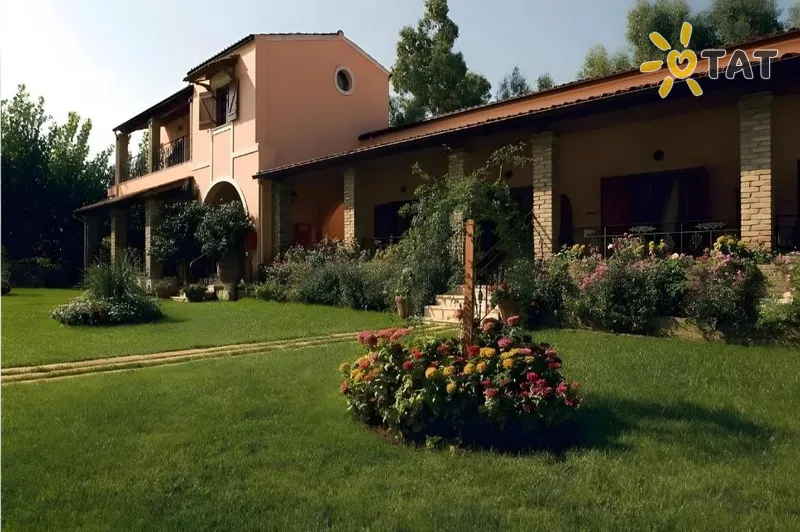 Фото отеля Corfu Club Apartments 4* о. Корфу Греція екстер'єр та басейни