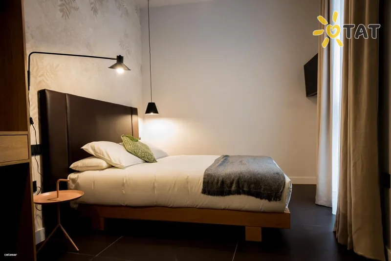 Фото отеля Welldone Quality Crystal Pool 2* Севілья Іспанія номери