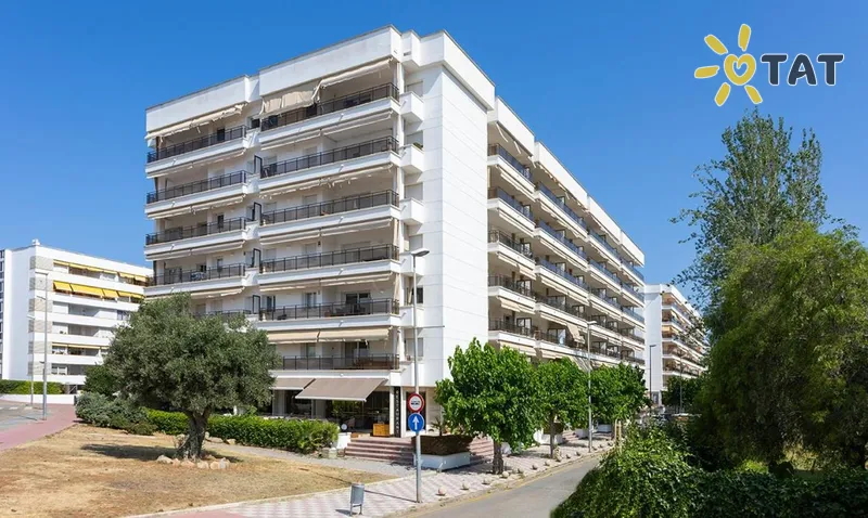 Фото отеля Suites del Mar Fenals Apartments 5* Kostabrava Spānija ārpuse un baseini