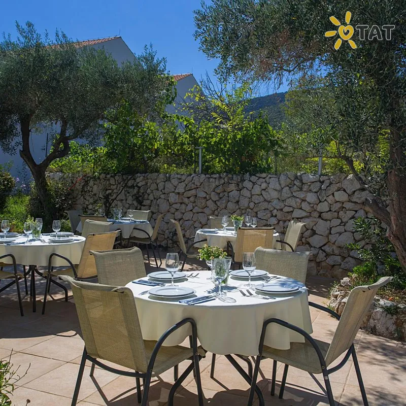 Фото отеля Manora Hotel 4* о. Лошинь Хорватия бары и рестораны