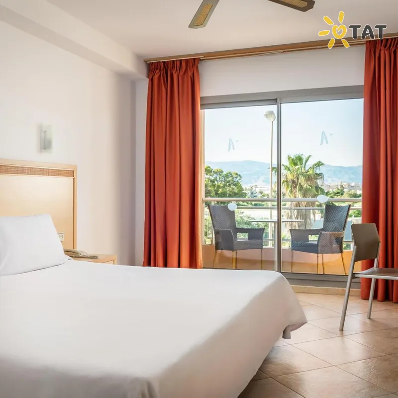 Фото отеля Hotel Fenix Family by ALEGRIA 4* Андалусия Испания номера