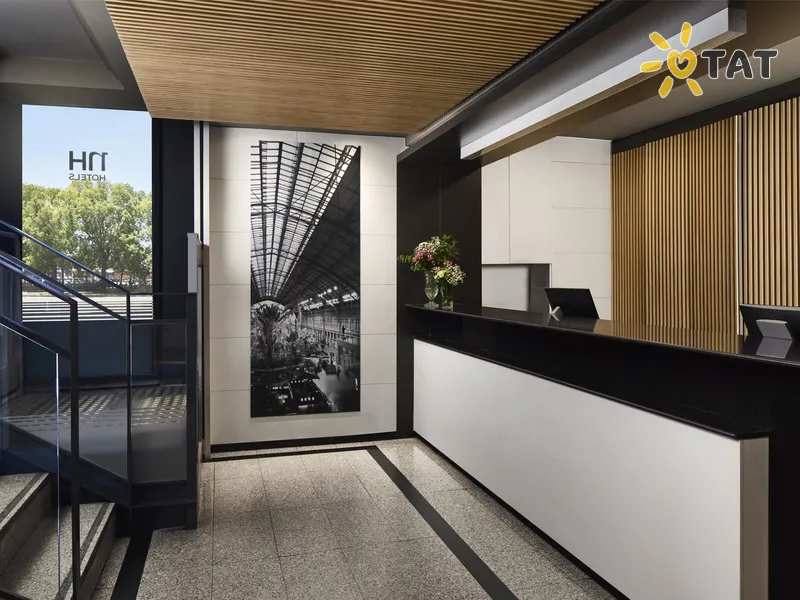 Фото отеля NH Madrid Atocha 3* Madride Spānija vestibils un interjers
