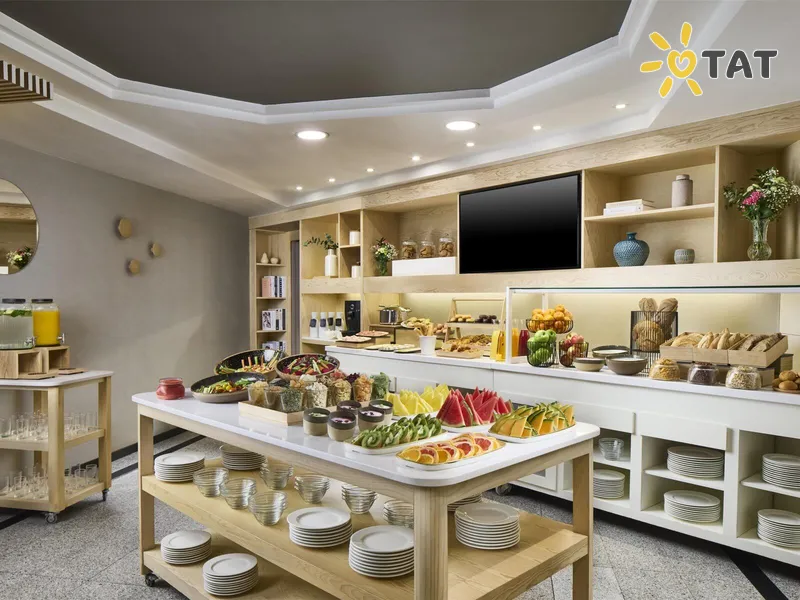 Фото отеля NH Madrid Atocha 3* Madride Spānija bāri un restorāni