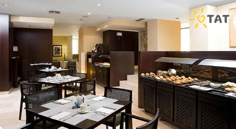 Фото отеля URH Palacio de Oriol 4* Більбао Іспанія бари та ресторани