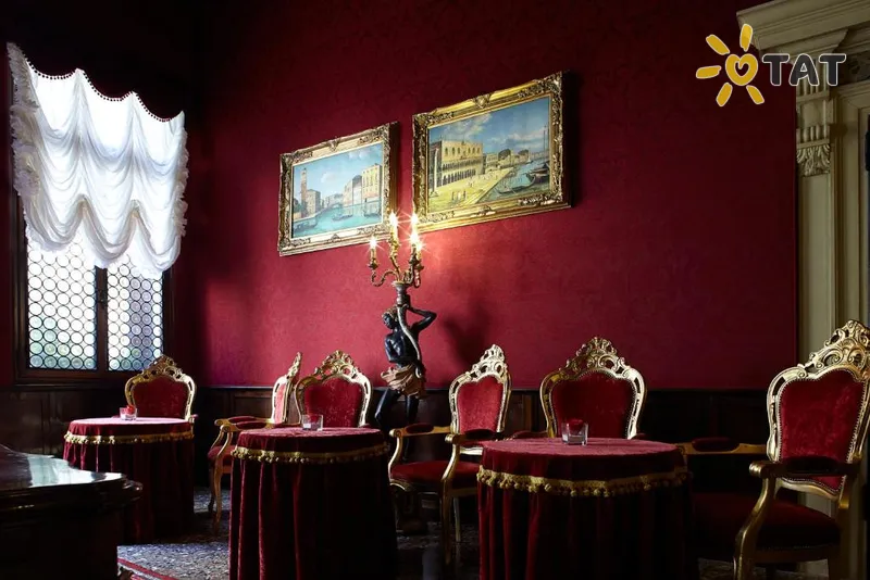 Фото отеля Palazzo Paruta 4* Venecija Italija barai ir restoranai