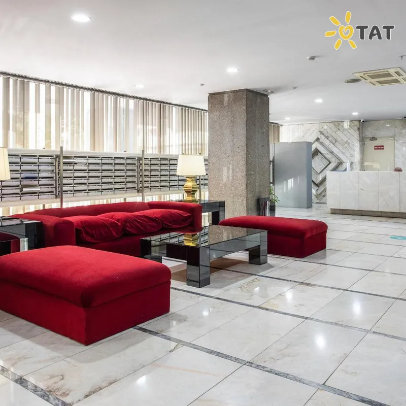 Фото отеля Pierre & Vacances Apartamentos Edificio Eurobuilding 2 4* Мадрид Испания лобби и интерьер