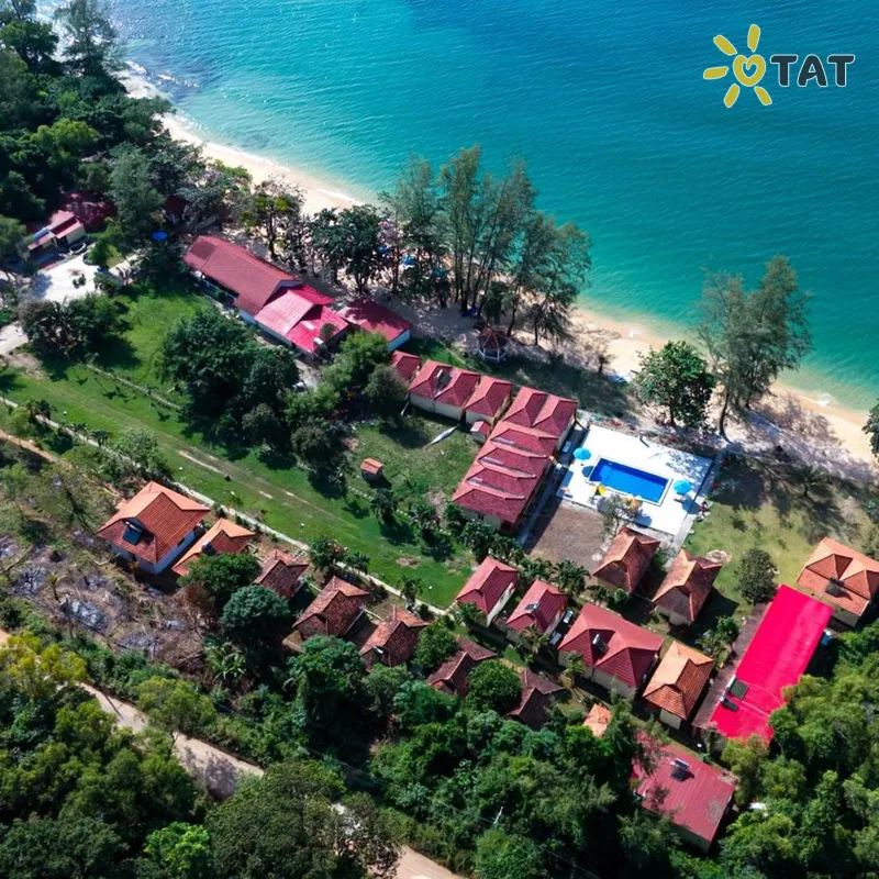 Фото отеля Vung Bau Resort 2* о. Фукуок Вьетнам экстерьер и бассейны