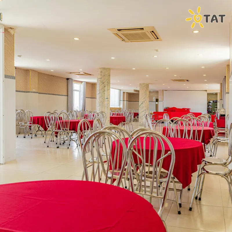 Фото отеля Thi Long Phung Hotel 2* par. Phu Quoc Vjetnama bāri un restorāni