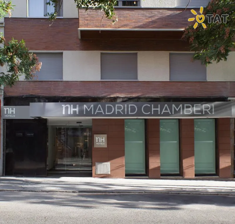Фото отеля NH Madrid Chamberi 3* Мадрид Испания экстерьер и бассейны