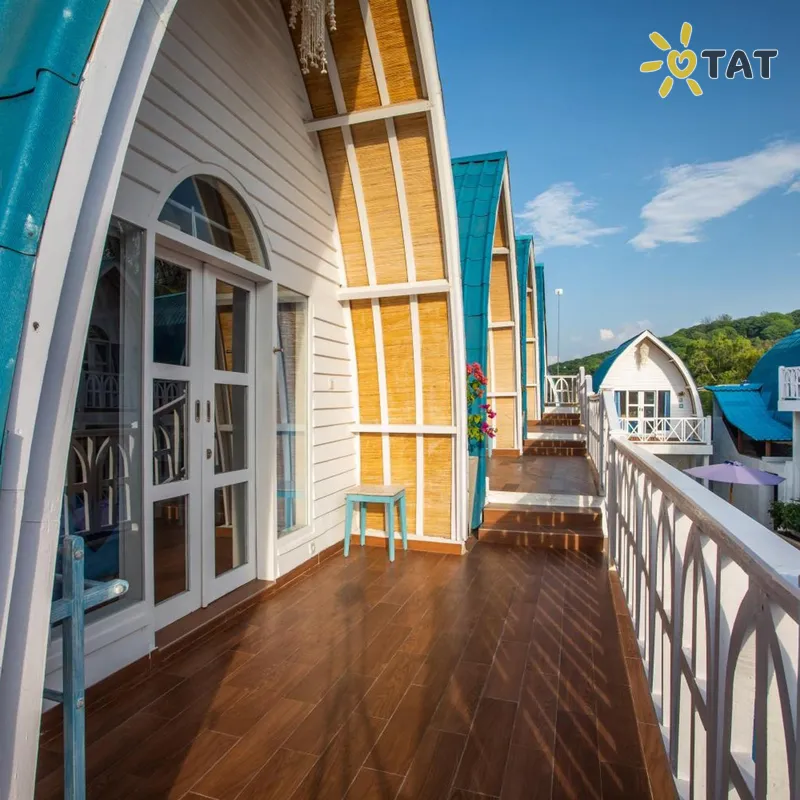 Фото отеля Santorini Beach Resort 3* apie. Lombokas Indonezija išorė ir baseinai