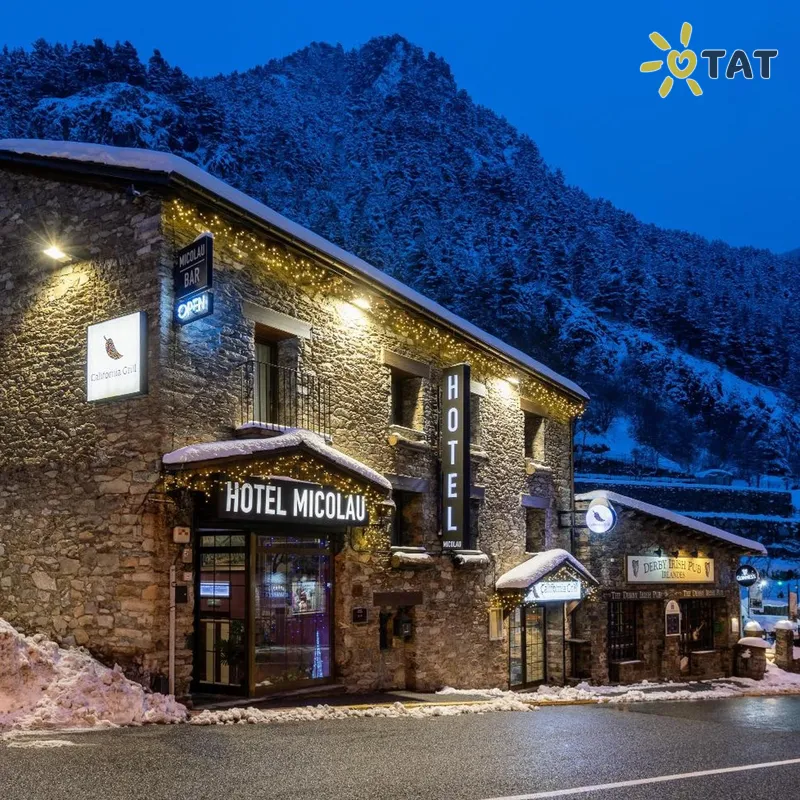 Фото отеля Micolau Hotel 3* Пал-Аринсаль Андорра экстерьер и бассейны