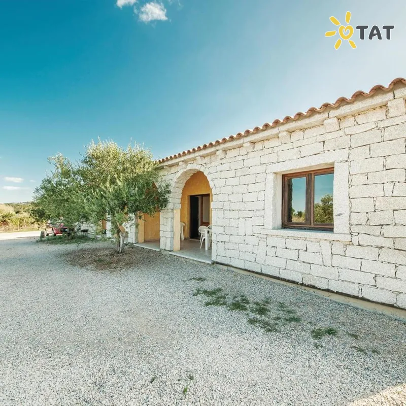 Фото отеля Stazzi di Gallura La Pietraia 3* о. Сардиния Италия экстерьер и бассейны