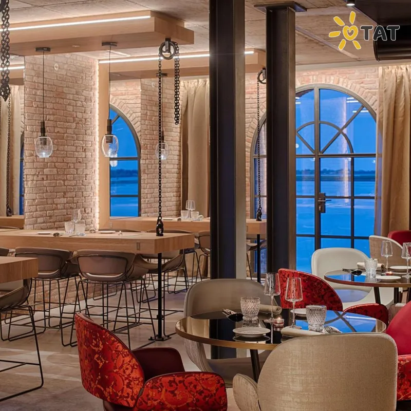 Фото отеля NH Collection Venezia Murano Villa 4* Venecija Italija barai ir restoranai