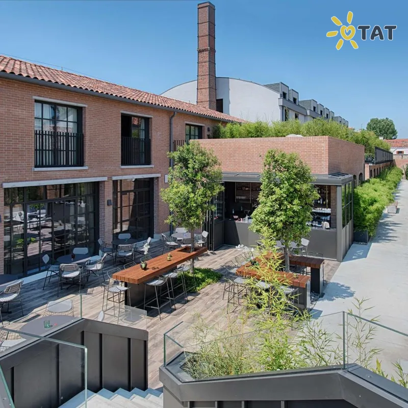 Фото отеля NH Collection Venezia Murano Villa 4* Venecija Italija išorė ir baseinai