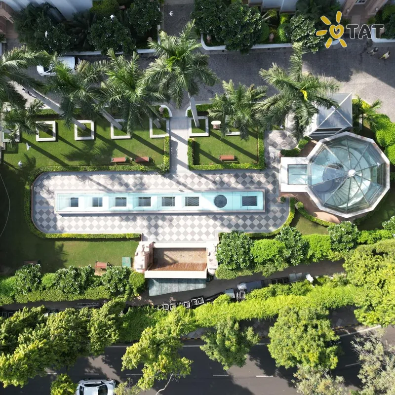 Фото отеля The Imperial 5* Дели Индия экстерьер и бассейны