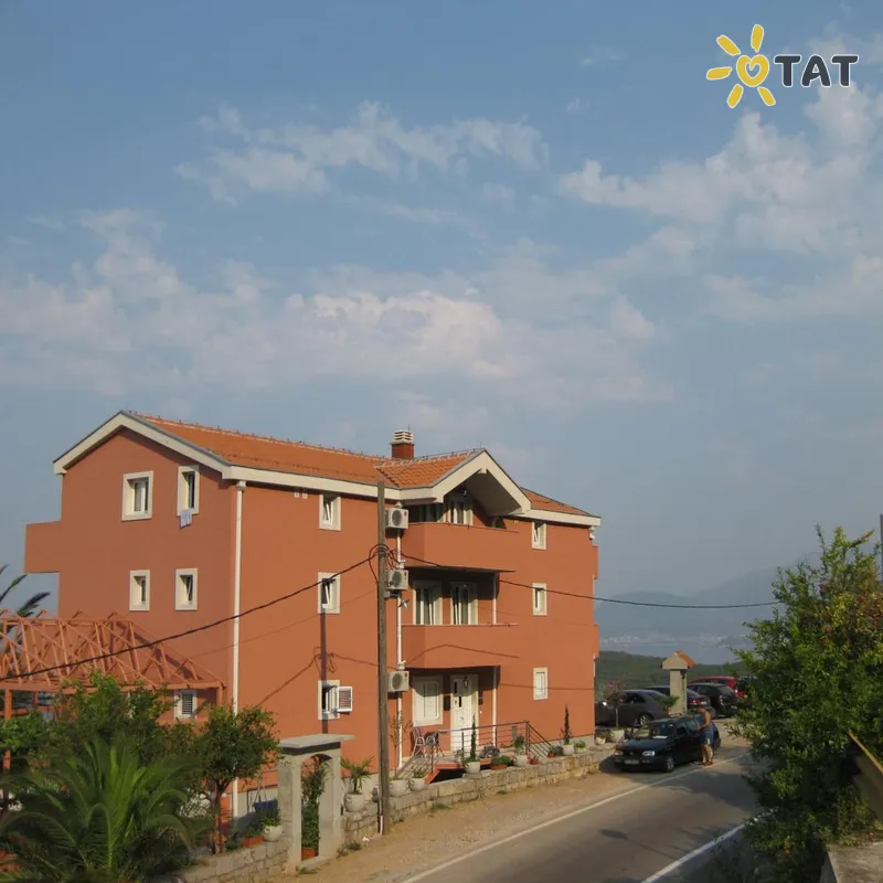 Фото отеля Drobni Pijesak Apartments 3* Петровац Черногория экстерьер и бассейны