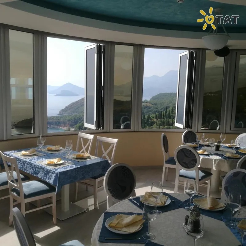 Фото отеля Drobni Pijesak Apartments 3* Петровац Черногория бары и рестораны