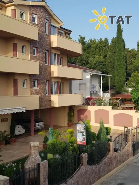 Фото отеля Jupok Villa 4* Бар Черногория экстерьер и бассейны