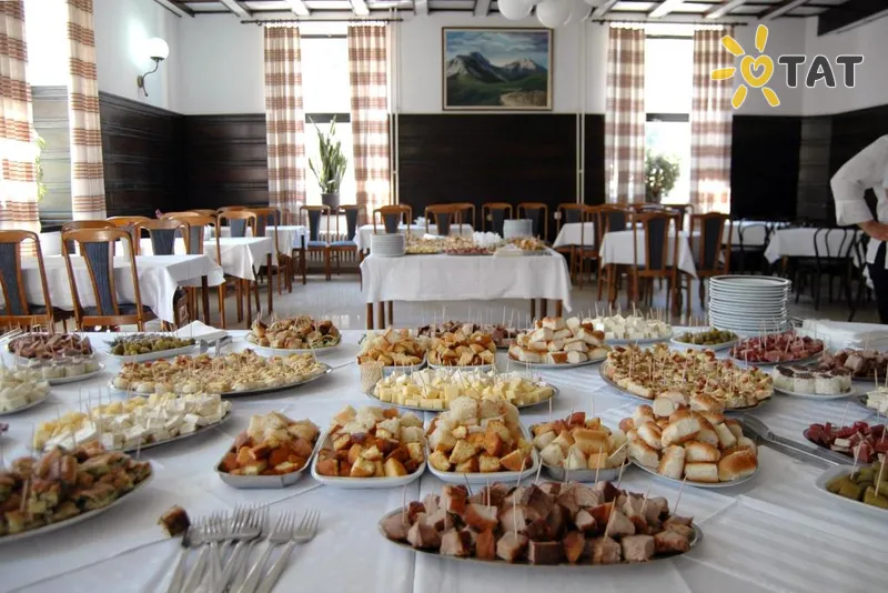 Фото отеля Komovi Hotel 3* Колашин Черногория бары и рестораны