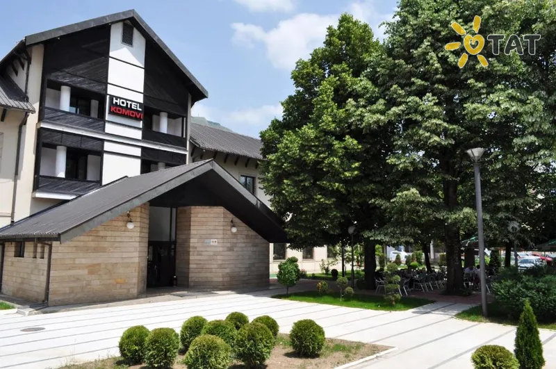 Фото отеля Komovi Hotel 3* Колашин Черногория экстерьер и бассейны