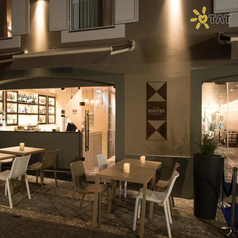 Фото отеля Casa Hintze Ribeiro Hotel 4* Понта-Делгада Португалия бары и рестораны