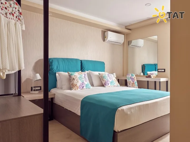 Фото отеля Koukounaria Hotel & Suites 4* о. Закинф Греция номера