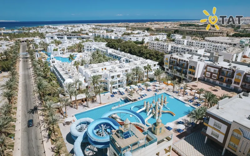 Фото отеля Mirage Bay Resort & Aquapark 4* Хургада Египет экстерьер и бассейны