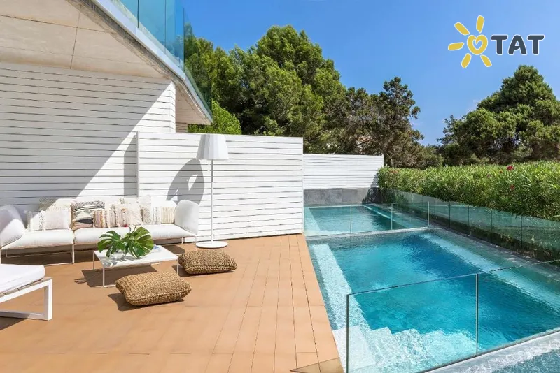 Фото отеля ME Ibiza 5* о. Ибица Испания экстерьер и бассейны