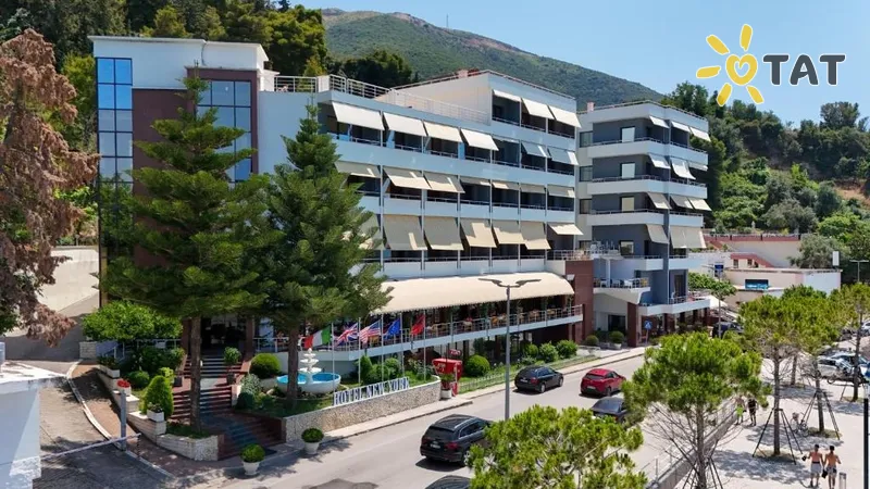 Фото отеля New York 4* Влера Албания экстерьер и бассейны