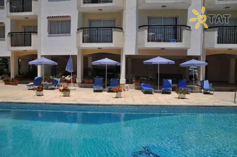 Фото отеля Mariela Hotel Apartments 3* Пафос Кипр экстерьер и бассейны
