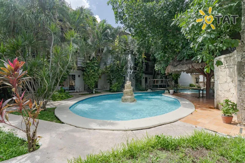 Фото отеля Mayan Art Hotel 10 Аvenue 3* Плая дель Кармен Мексика экстерьер и бассейны