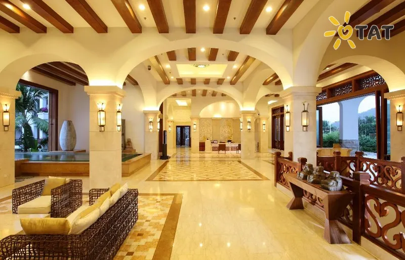 Фото отеля Aegean Suites Sanya Yalong Bay Resort 5* apie. Hainanas Kinija fojė ir interjeras