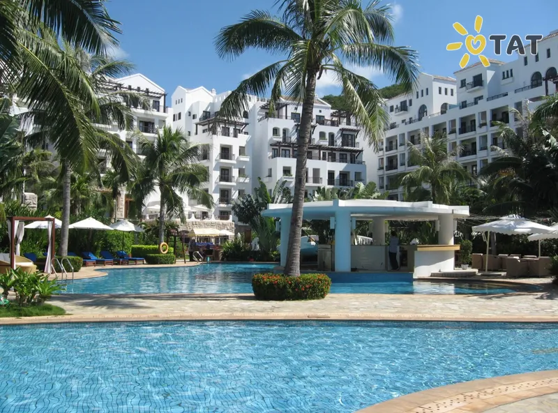 Фото отеля Aegean Suites Sanya Yalong Bay Resort 5* apie. Hainanas Kinija išorė ir baseinai