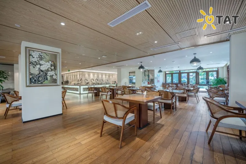 Фото отеля Argyle Yalong Bay Resort 4* о. Хайнань Китай бары и рестораны